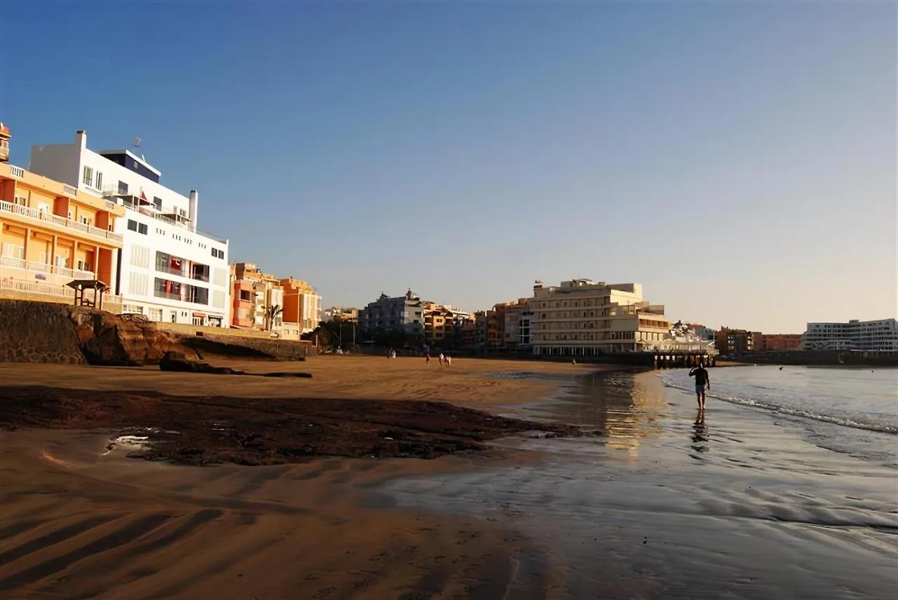 New 140M2 Loft-Style Flat At Town Heart, 3 Beaches Close Casa Leon Appartement El Médano